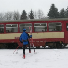 Sobota 17.12.2011, Nové Město, vlak číslo 26802 je obsazenější než ranní vlak 